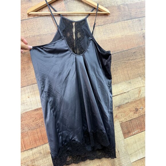 Frederick's of Hollywood Black Satin Lace Trim Sleeveless Nightgown Large - Picture 5 of 9